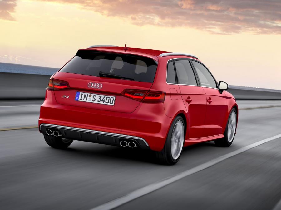  Audi S3 Sportback (8V) 2013 года  (WW) (фото 30 из 35)